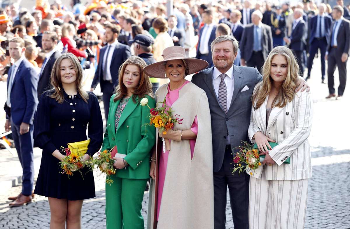 Prinzessinnen Amalia, Alexia und Ariane: Stylish wie Mama – Máximas und Willem-Alexanders A-Team