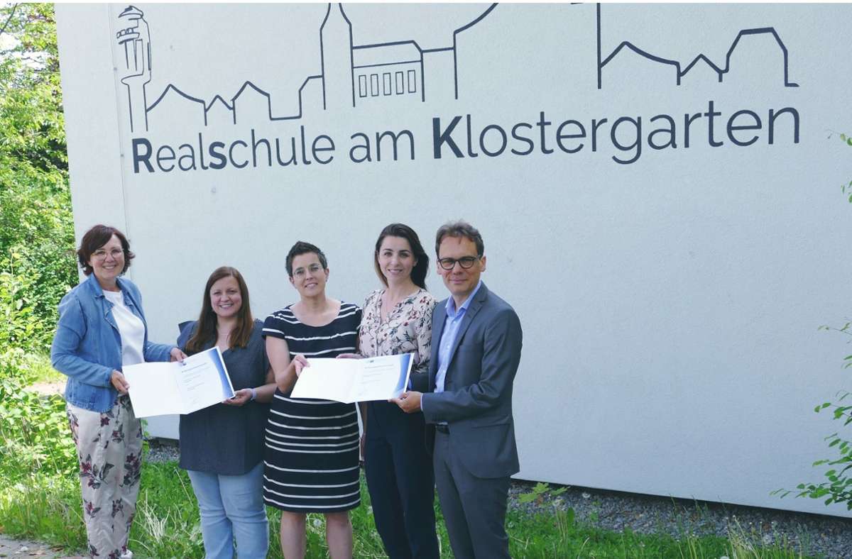 Realschule am Klostergarten Sindelfingen: Pakt für Bildung ist besiegelt