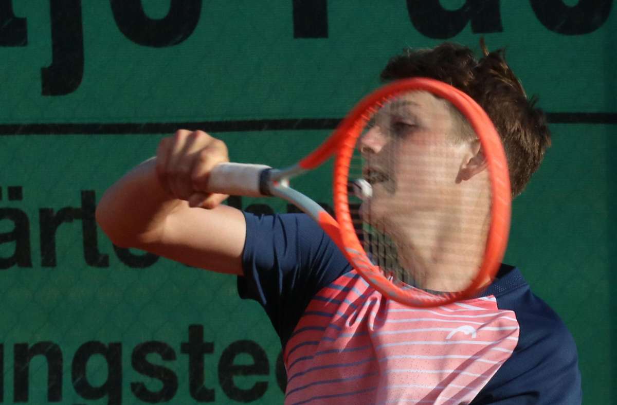 Tennis-Jugend-Cup: Aaron Funk fehlen noch zwei Siege bis zum Titel