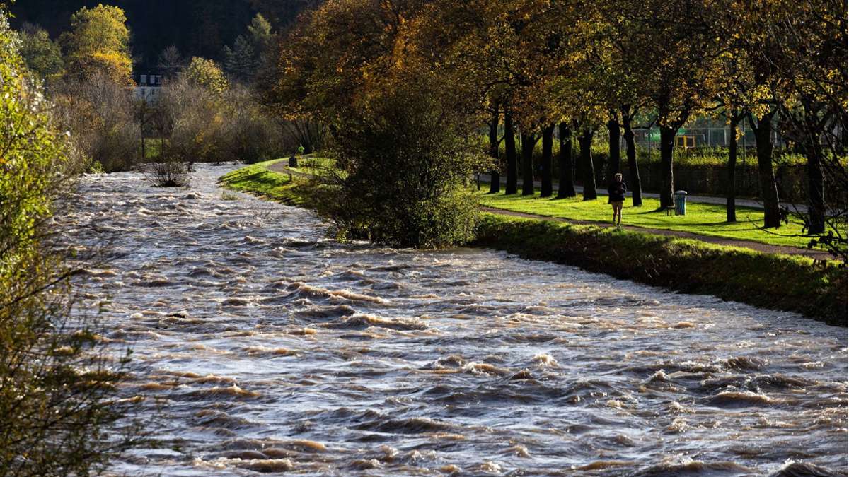 Hochwasser in Baden-Württemberg: Pegelstände sinken langsam wieder ab