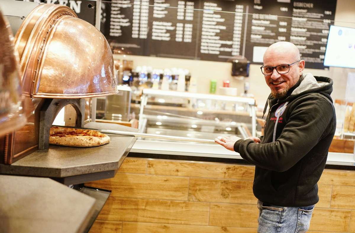 Auch Filiale in Baden-Württemberg: Pizza-Weltmeister aus Deutschland über die Kunst des Backens