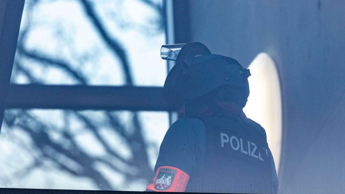 Wuppertal: Acht Verletzte bei Angriff an Schule: Haftbefehl erlassen