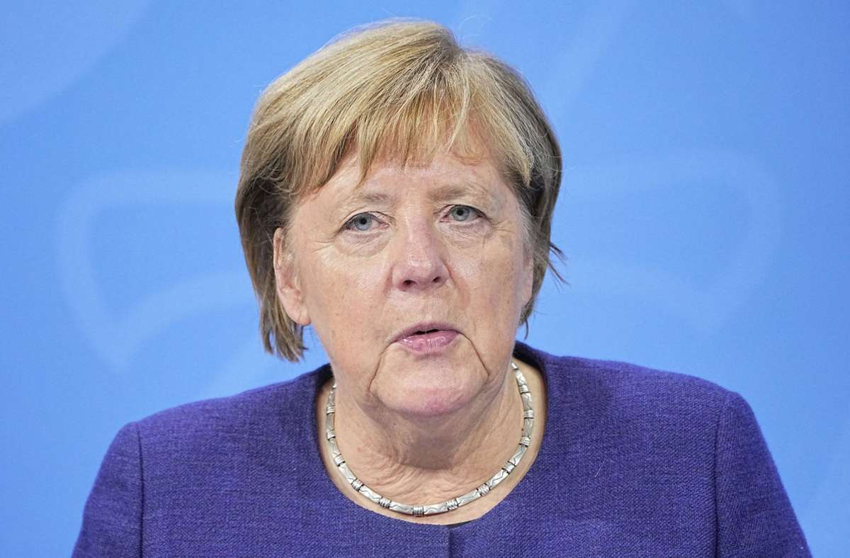 Erste Rede der früheren Kanzlerin: Merkel: „Barbarischer Angriffskrieg Russlands“