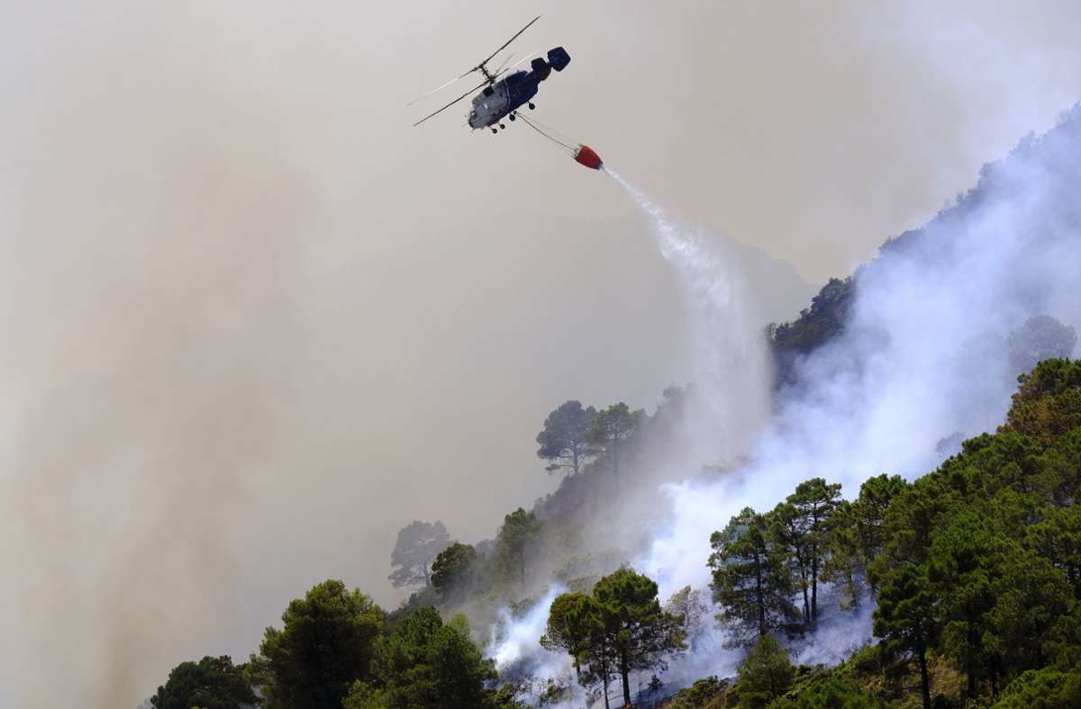 Hitze in Südeuropa: Waldbrandserie  hält an – hohe Temperaturen in weiteren Ländern