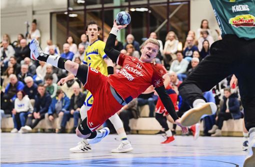 Kreisläufer Sascha Marquardt will bis zum Ende  der Saison  für Herrenberg richtig Gas geben – dann ist für den SG-Spielführer fürs Erste Schluss mit dem Handball. Foto: Eibner/Silas Schülle