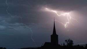 Deutscher Wetterdienst warnt vor schweren Gewittern und Hagel