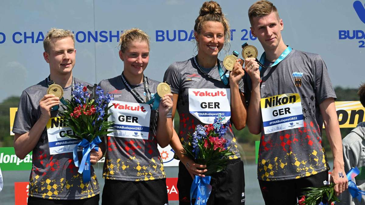 Schwimm-WM in Budapest: Wellbrock versöhnt: Staffel-Gold entschädigt für Becken-Bronze