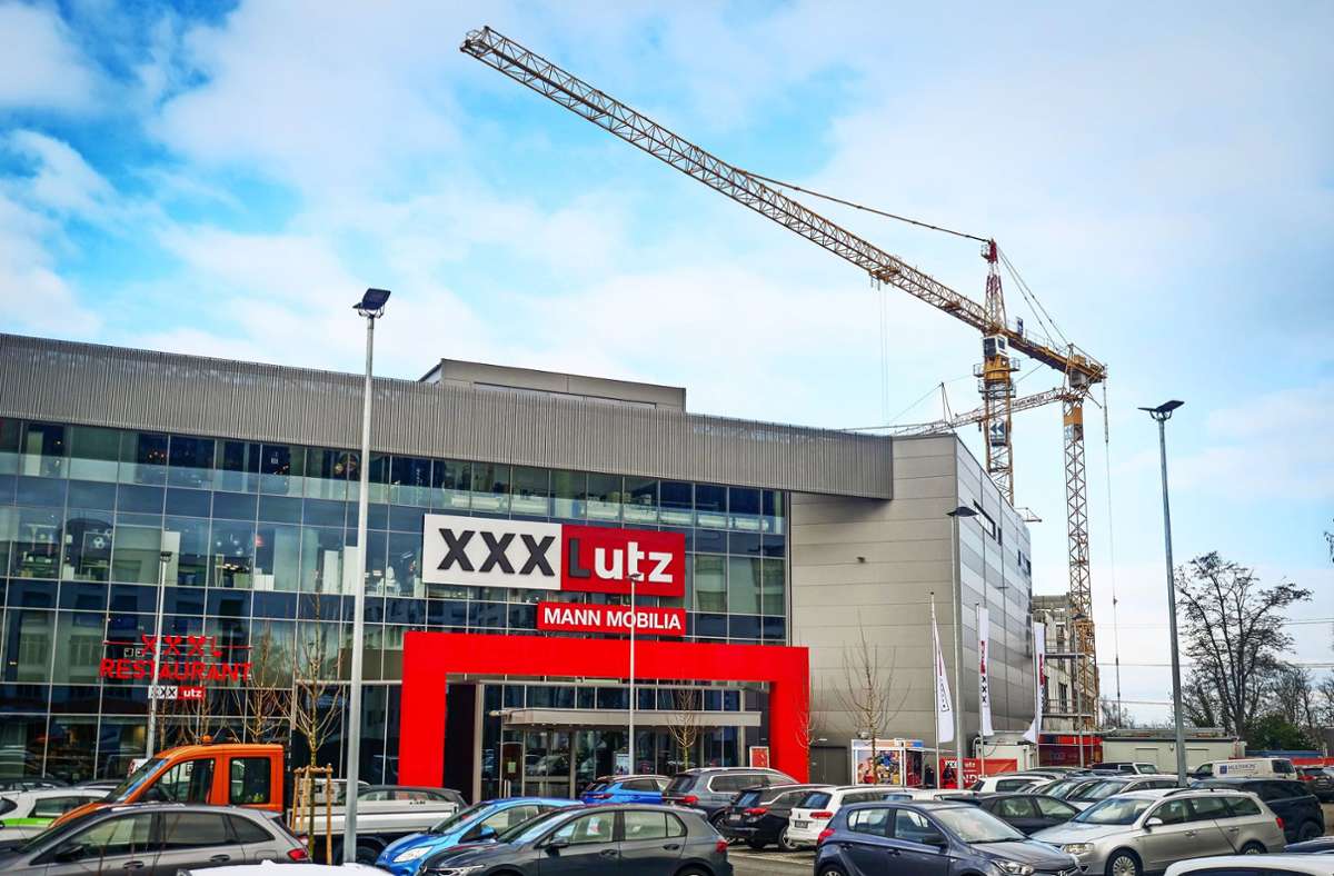 XXXLutz erweitert in Ludwigsburg: Was plant der Möbelriese an der B27?