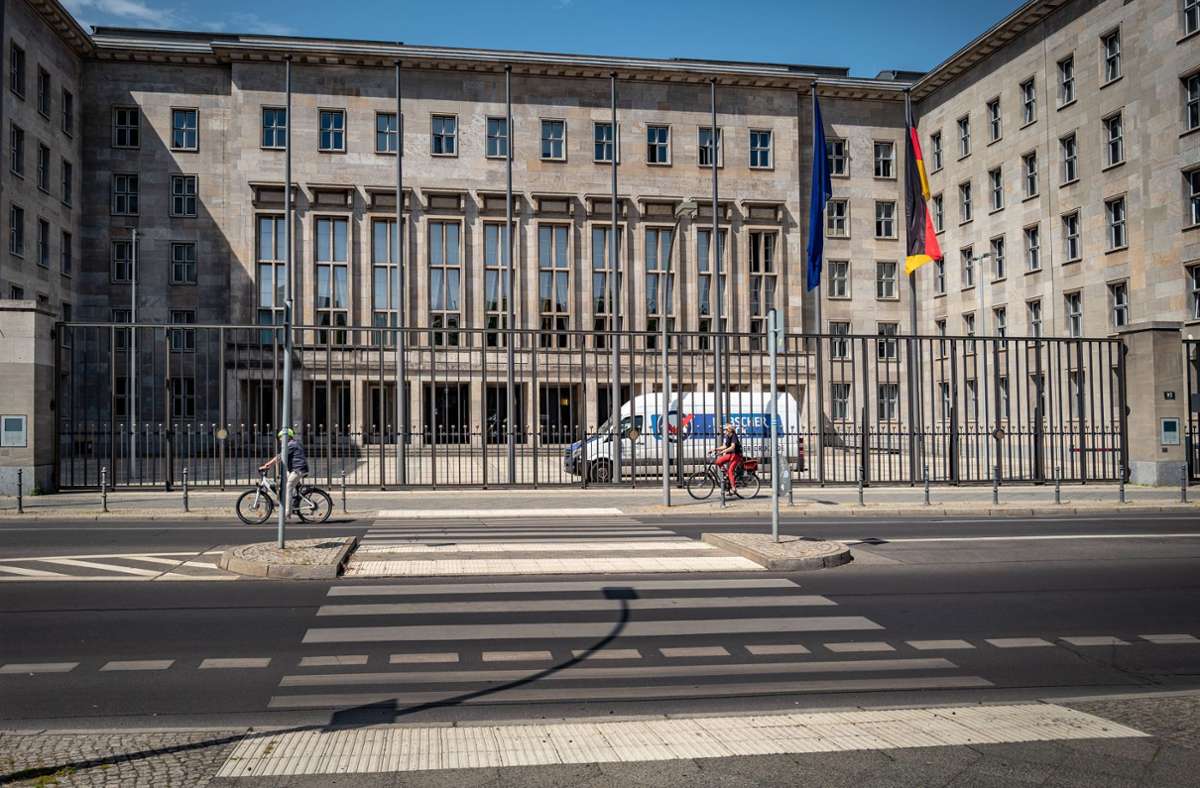 Razzia in Berlin: Polizei durchsucht das Bundesfinanzministerium