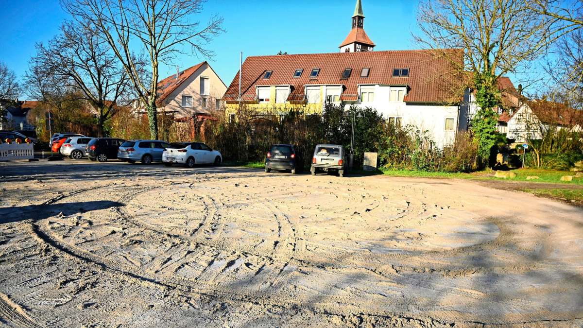 Ärger in Steinheim: Schlammbad auf dem Parkplatz