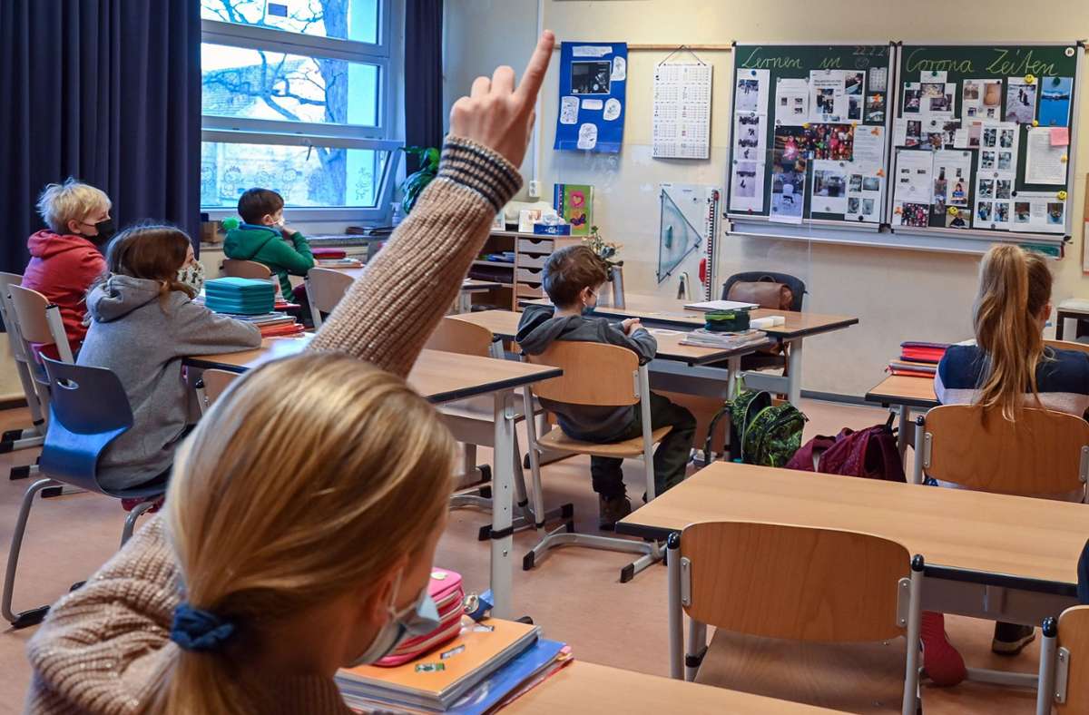 Bildung und Betreuung in der Coronakrise: 16 000 Coronafälle an Schulen in Baden-Württemberg