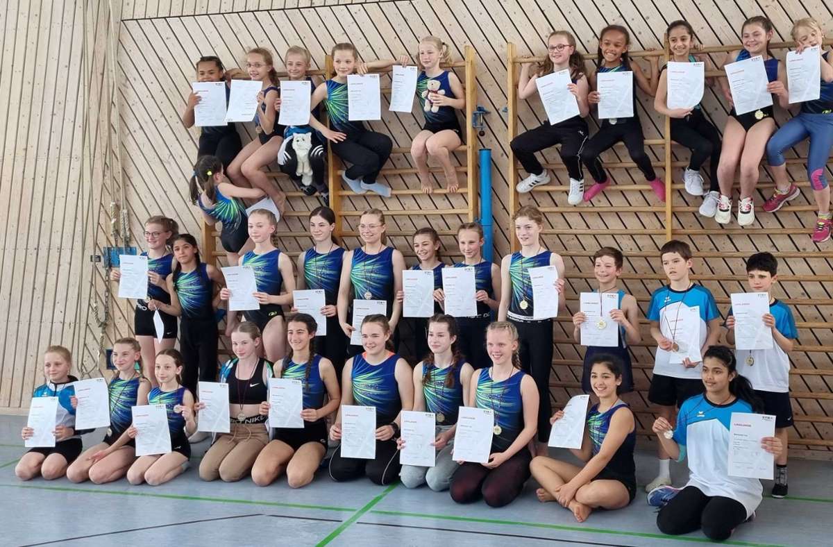 Turnen: Kids der SV Böblingen glänzen beim Mehrkampf-Cup in Renningen