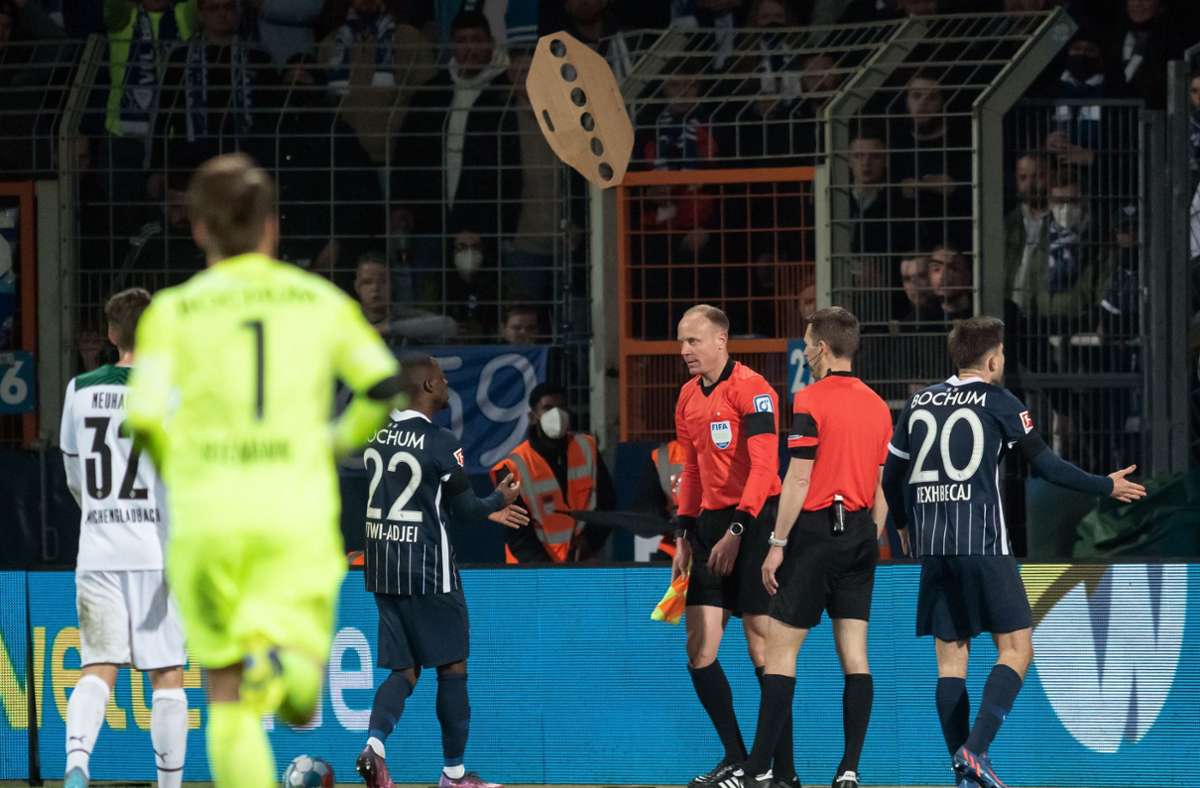 Nach Becherwurf-Skandal: VfL Bochum fordert Wiederholungsspiel