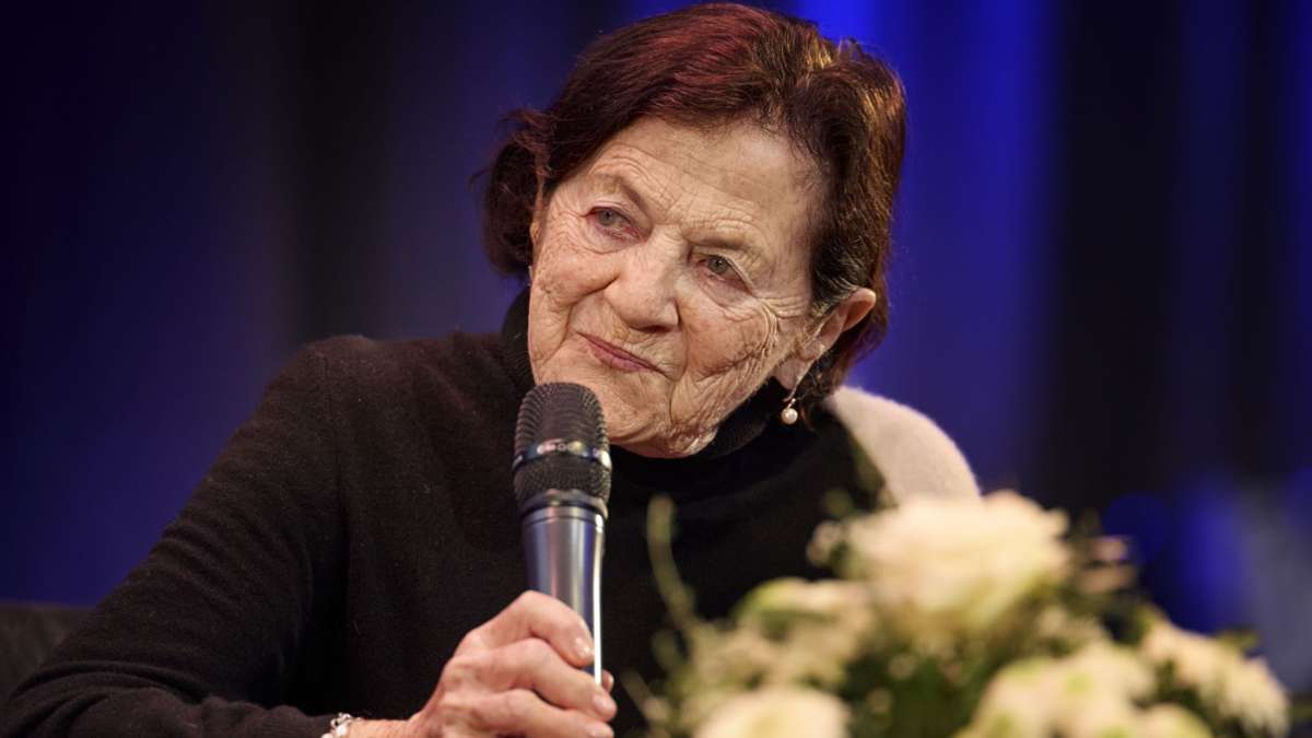 Überlebende berichtet in Fellbach: Eine der letzten Zeitzeuginnen des Holocaust