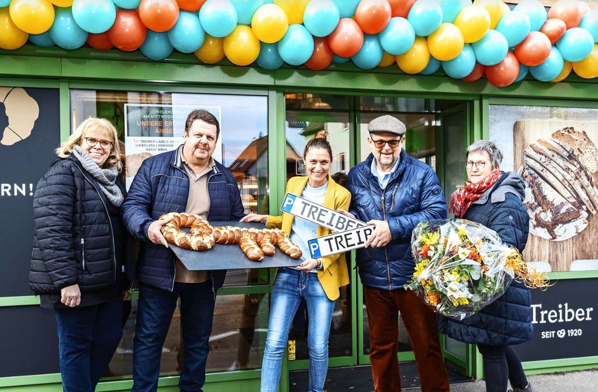 Bäckerei Treiber übernimmt Binder-Filialen: Gute Stimmung am ersten Eröffnungstag