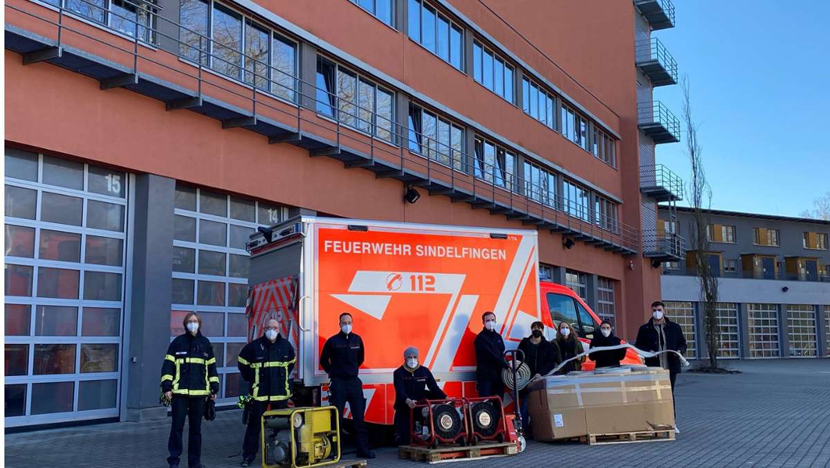 Soforthilfe für die Ukraine: Sindelfinger Feuerwehr spendet Ausrüstung
