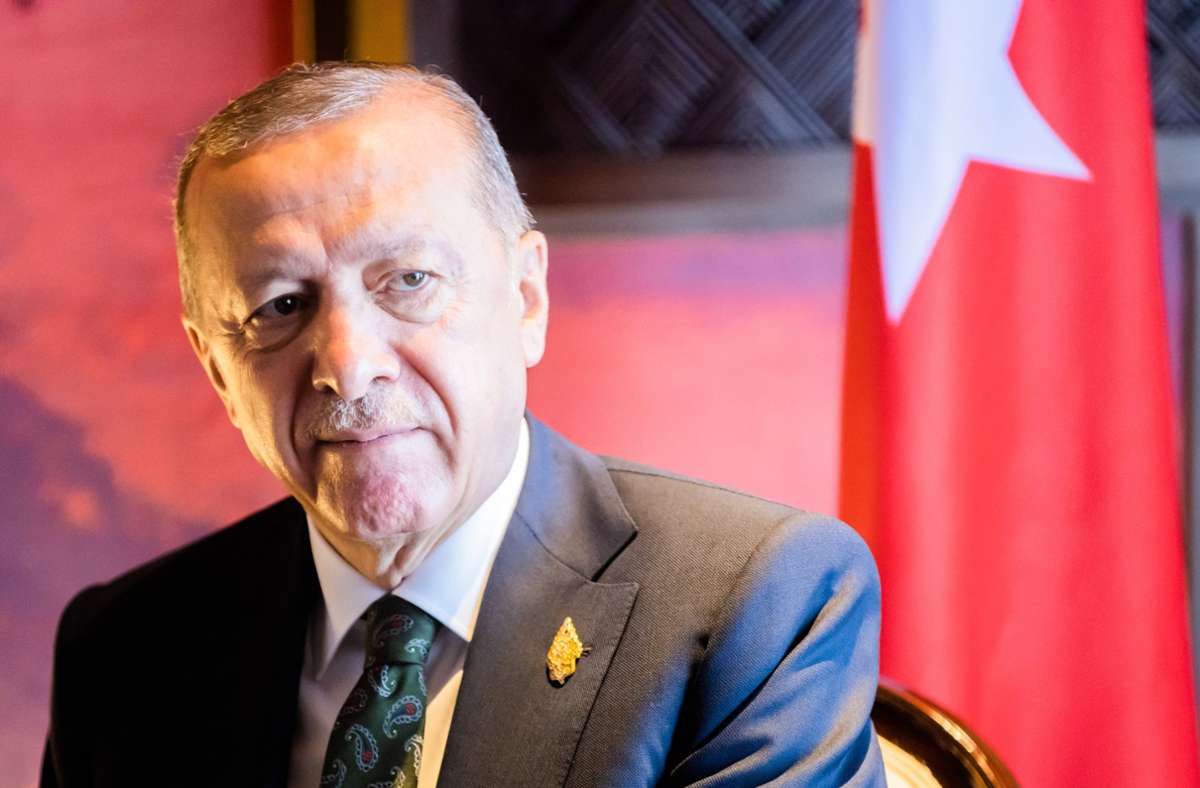 Erdogan ordnete eine siebentägige Staatstrauer an. (Archivbild) Foto: dpa/Christoph Soeder
