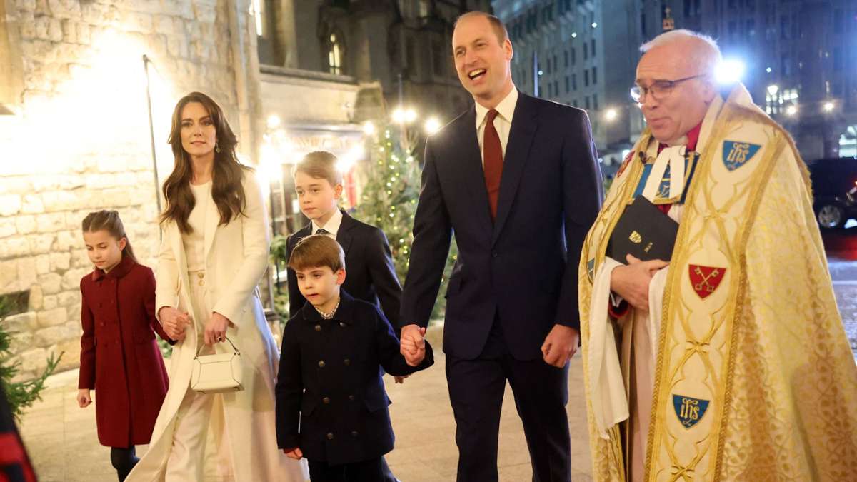 Prinz William und Prinzessin Kate kamen mit ihren drei Kindern George, Charlotte und Louis zum Weihnachtskonzert in der Westminster Abbey.