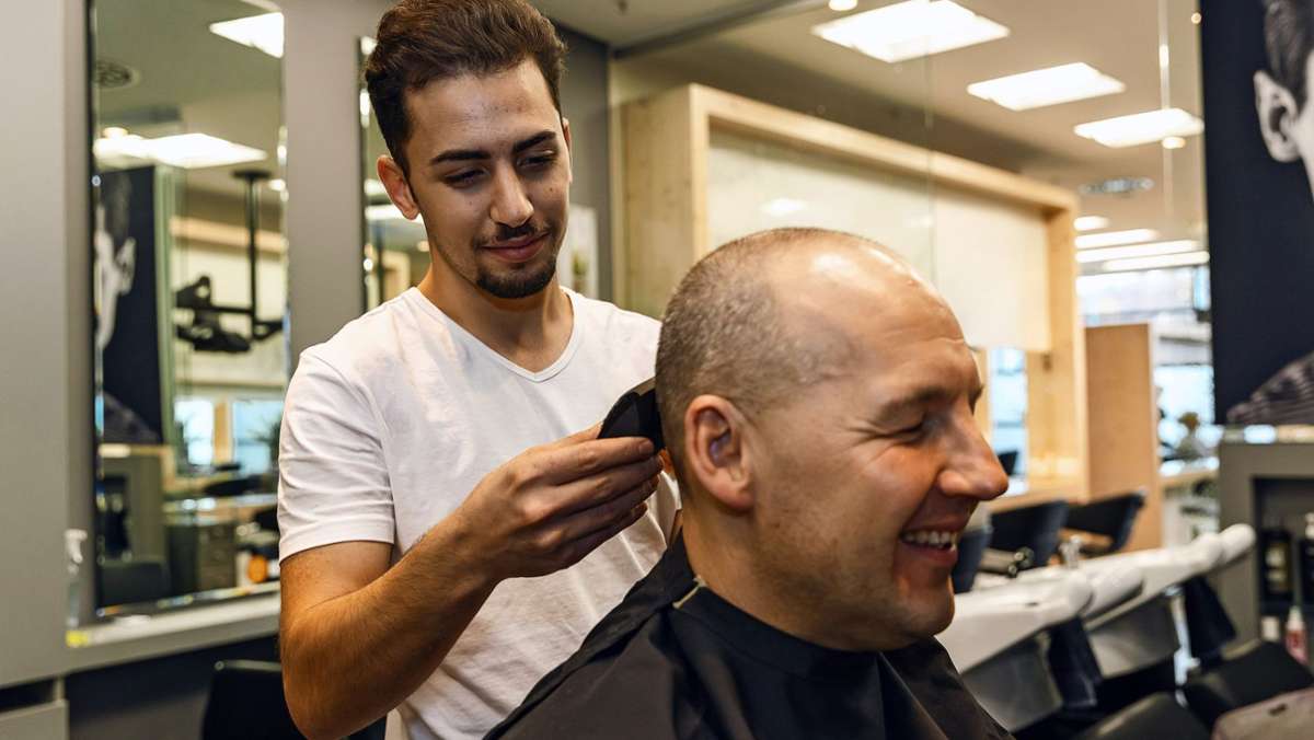 Kreis Böblingen: Junger syrischer Friseur nutzt seine Chance