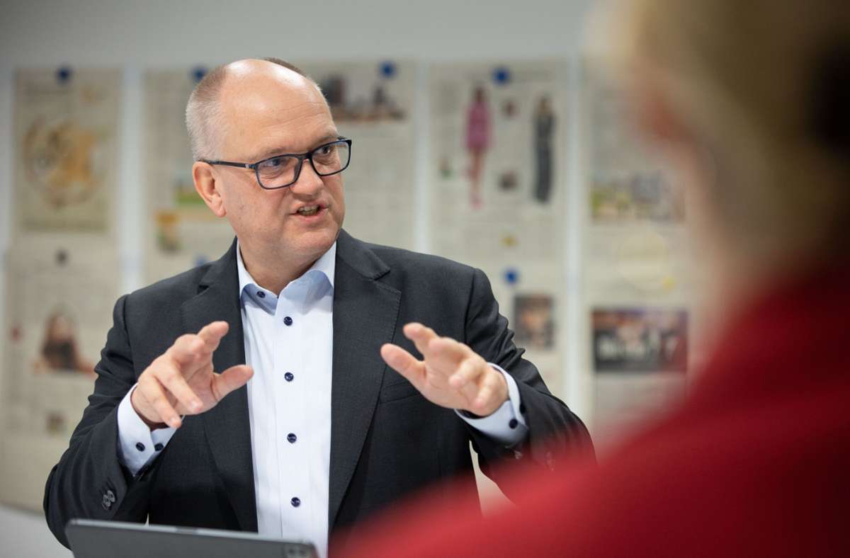 LBBW-Chef Rainer Neske beim Redaktionsbesuch im Pressehaus. Foto: Lichtgut/Leif Piechowski/Leif-Hendrik Piechowski