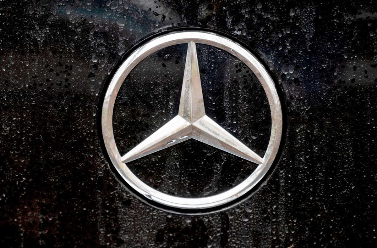 Mercedes-Benz: Stuttgarter Autobauer verkauft deutlich weniger Autos