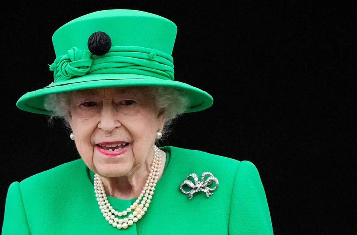 Britische Königin Elizabeth II.: Ärzte besorgt um die Gesundheit der Queen