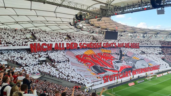 Stuttgart international – VfB-Fans mit Choreo zum Saisonfinale