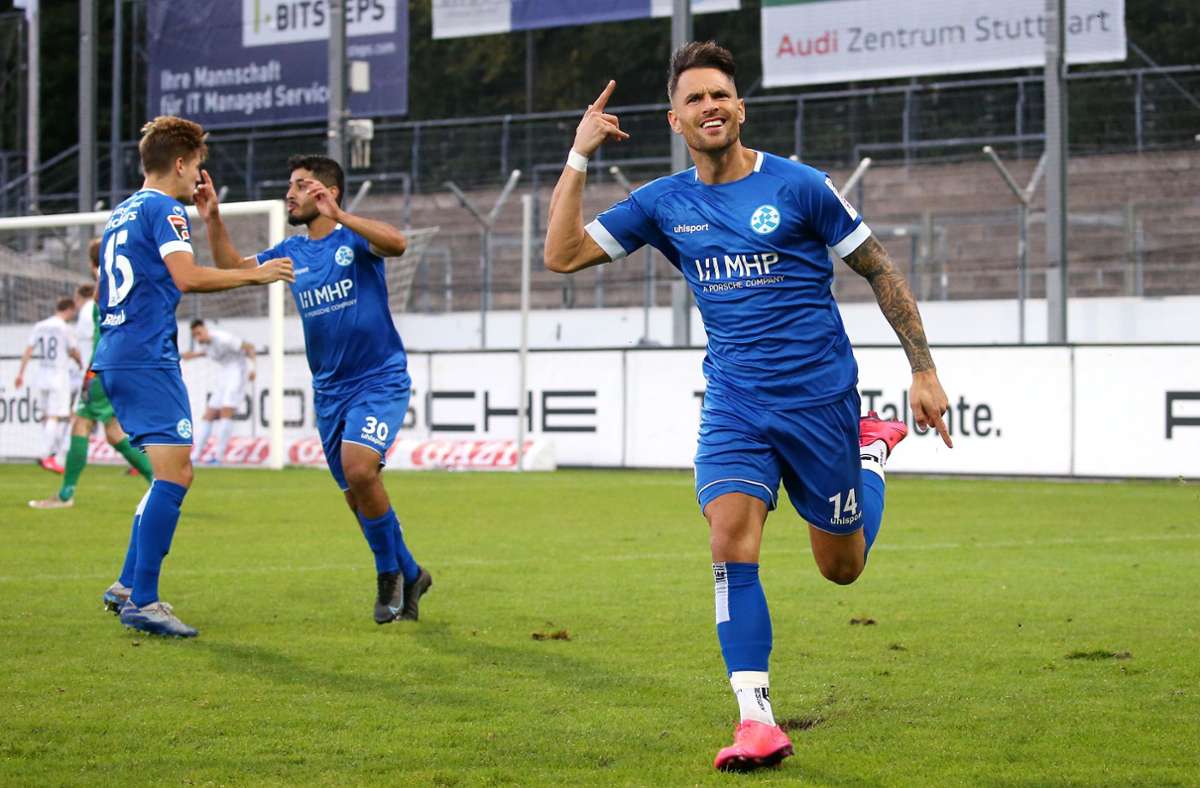 Stuttgarter Kickers: Fans der Blauen senden positive Signale ans  Team
