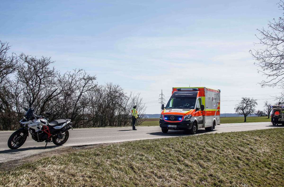 Unfall in Maichingen: Zusammenstoß zweier Motorradfahrer