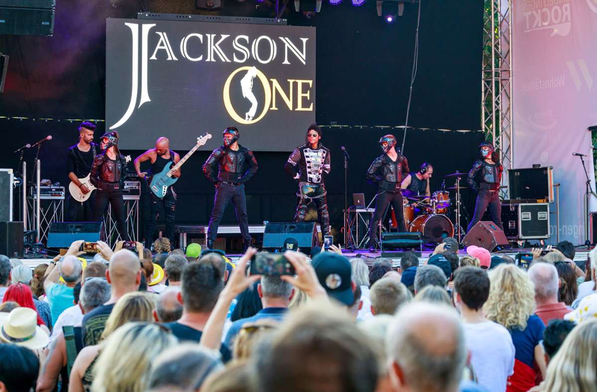 Jackson One rockt den Marktplatz Sindelfingen.