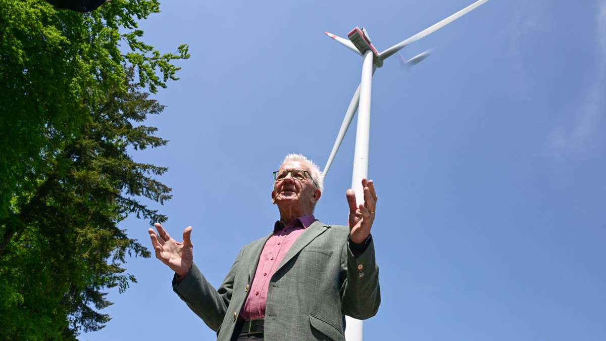 Windkraft im Land: Kretschmanns Kampf für Windräder