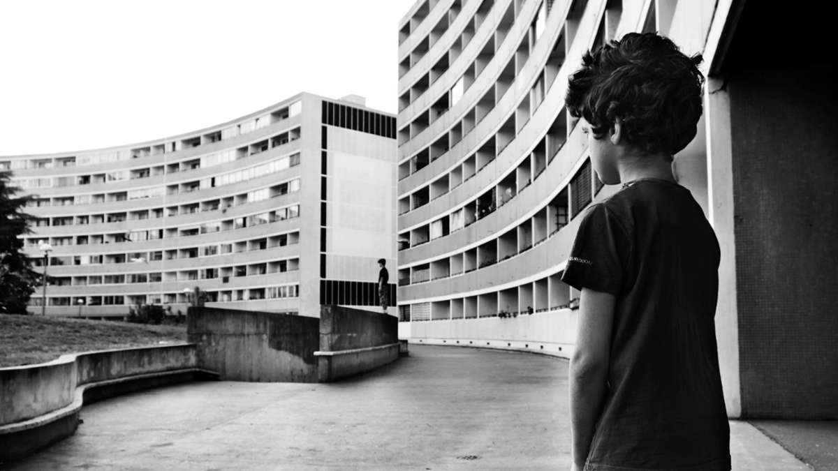 Mannheim: Fotoausstellung  von Jean-Michel Landon: Kinder der Pariser Vorstadt