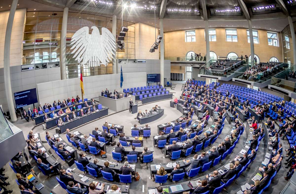 Reform des Wahlrechts: CDU will Zahl der Wahlkreise auf 270 reduzieren