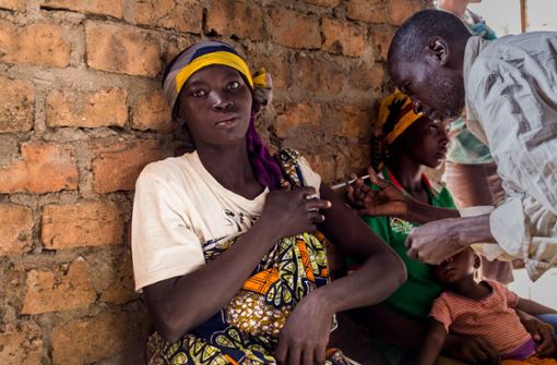 Nur ein geringer  Prozentsatz der Gesamtbevölkerung Afrikas wurde bisher  gegen das Coronavirus geimpft. Foto: Difäm/Joel Schäfer