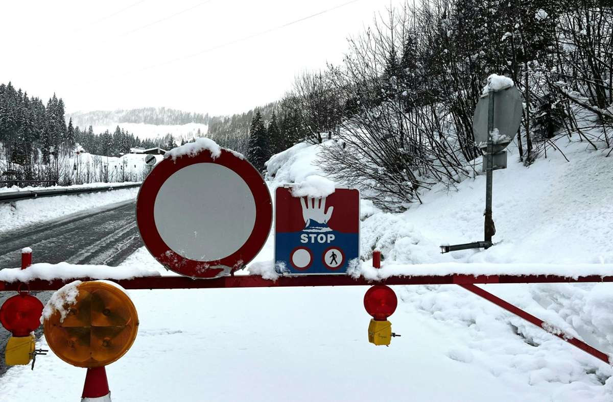 Österreich: Warnstufe vier von fünf – große Lawinengefahr nach Schneefall