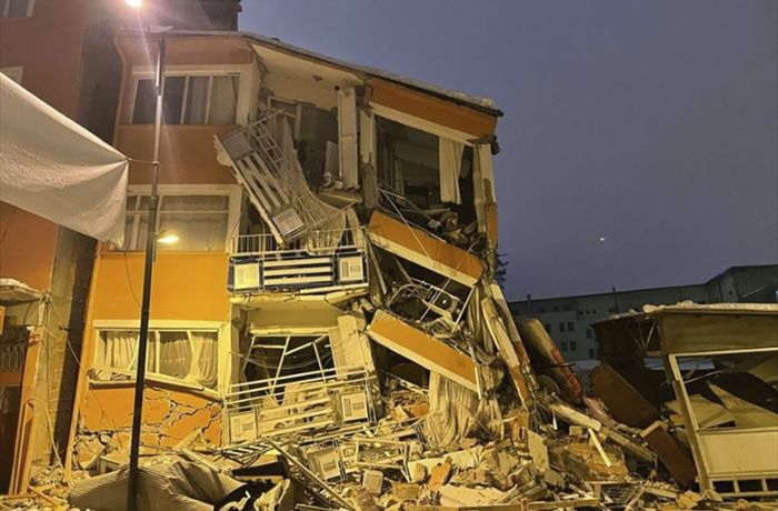 Türkei und Syrien: Viele Tote nach schweren Erdbeben