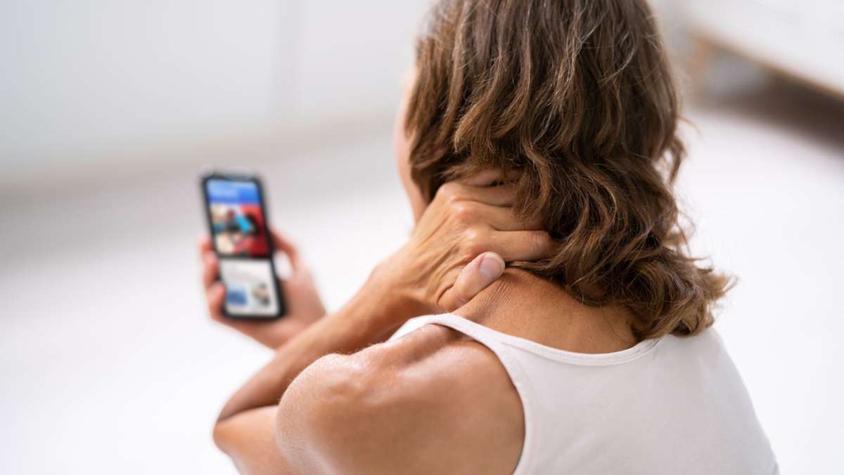 Handy und Gesundheit: Wie exzessive  Smartphone-Nutzung krank machen kann