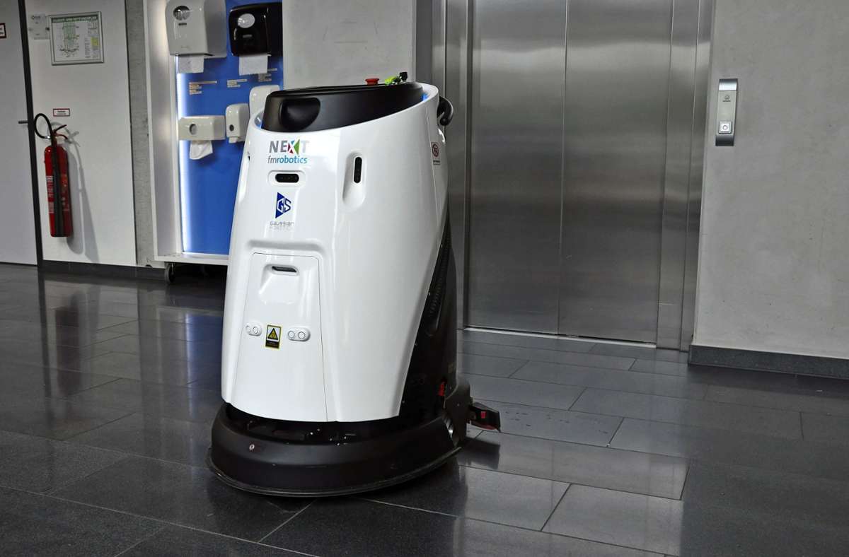 Automatisierung im Reinigungs- und Servicebereich: Mit Robotern gegen den Fachkräftemangel