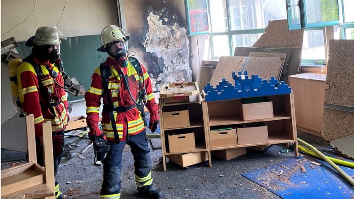 Feuer in  Grundschule  – 150 Personen evakuiert