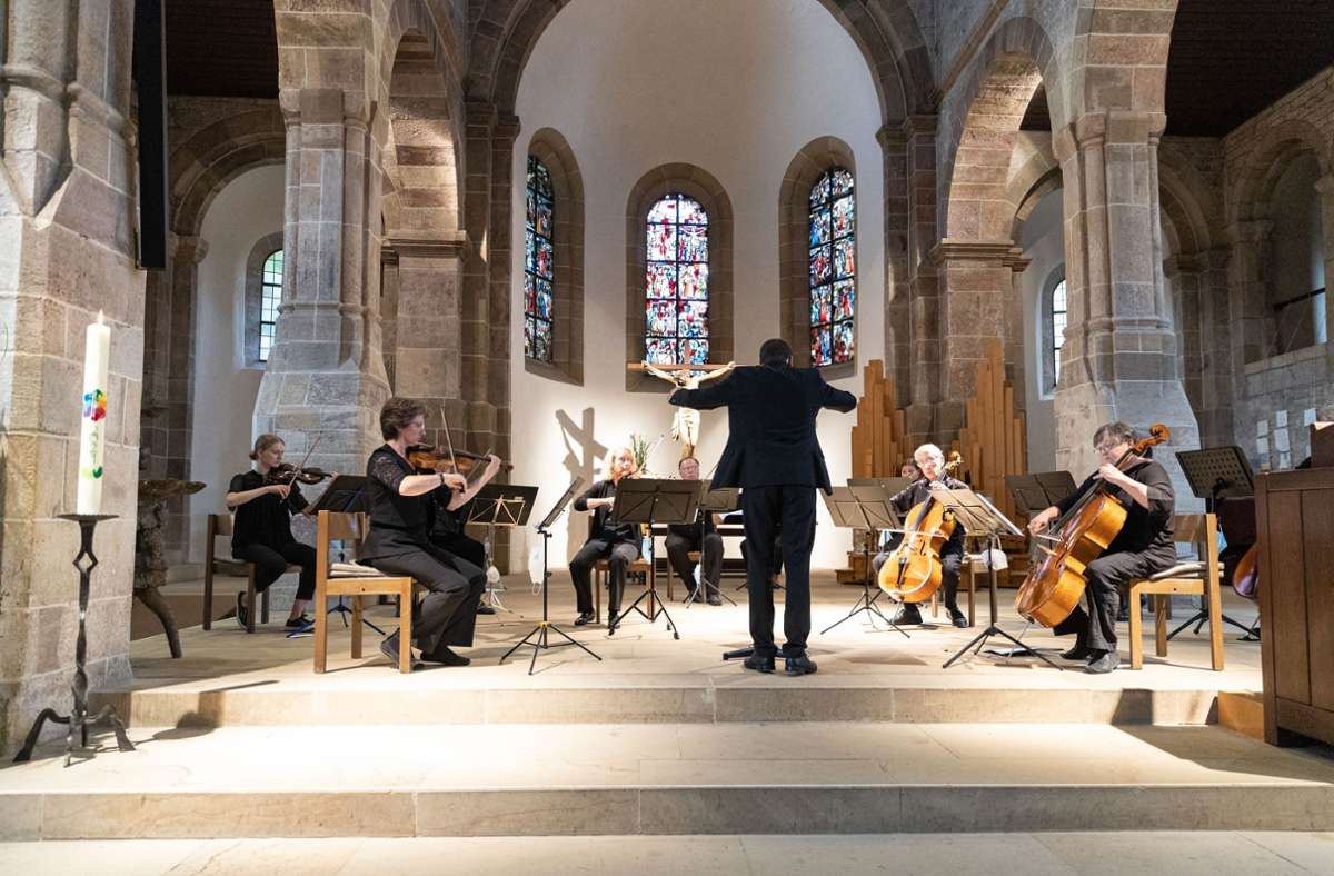 Sindelfinger Kirchenmusikreihe: Traumhafte Klänge mit dem Stiftshoforchester in der Martinskirche