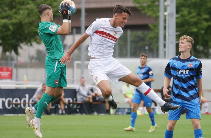 VfB Stuttgart News: Karlo Kuranyi erzielt bei Kantersieg in Trier drei Tore