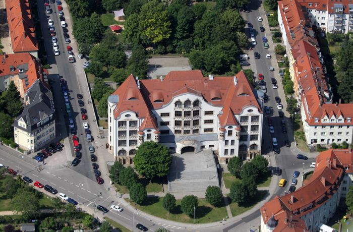 Gutenberg-Gymnasium in Erfurt: Maskierter sorgt bei Abiturfeier für Polizeieinsatz