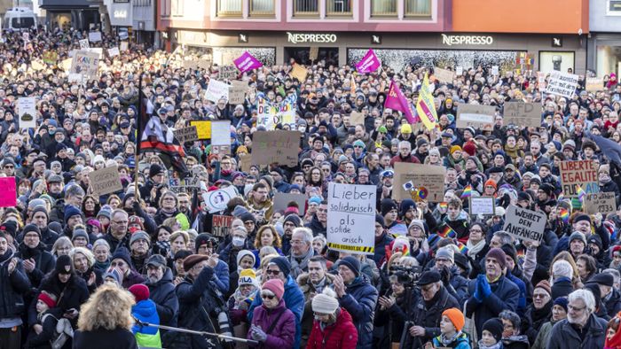 Proteste gegen rechts gehen weiter – zwei größere Demos geplant