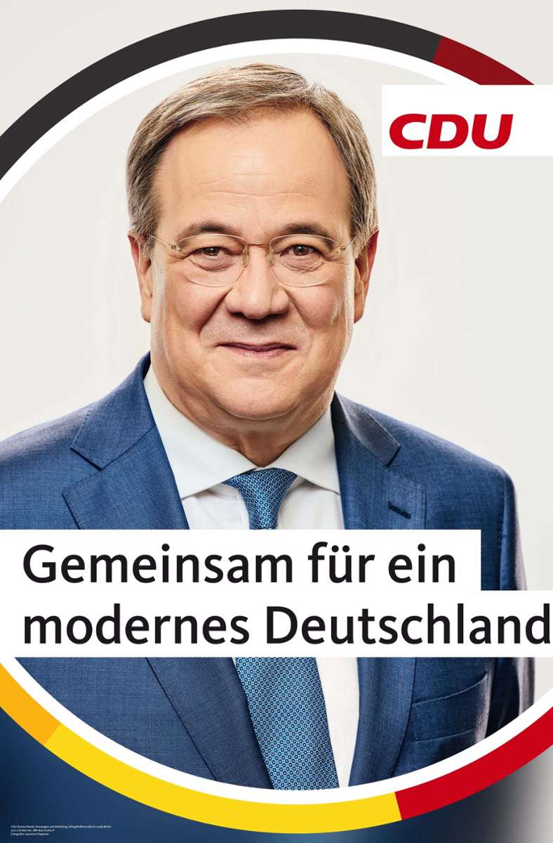 Die CDU rahmt ihren Kanzlerkandidaten in schwarz-rot-gold.