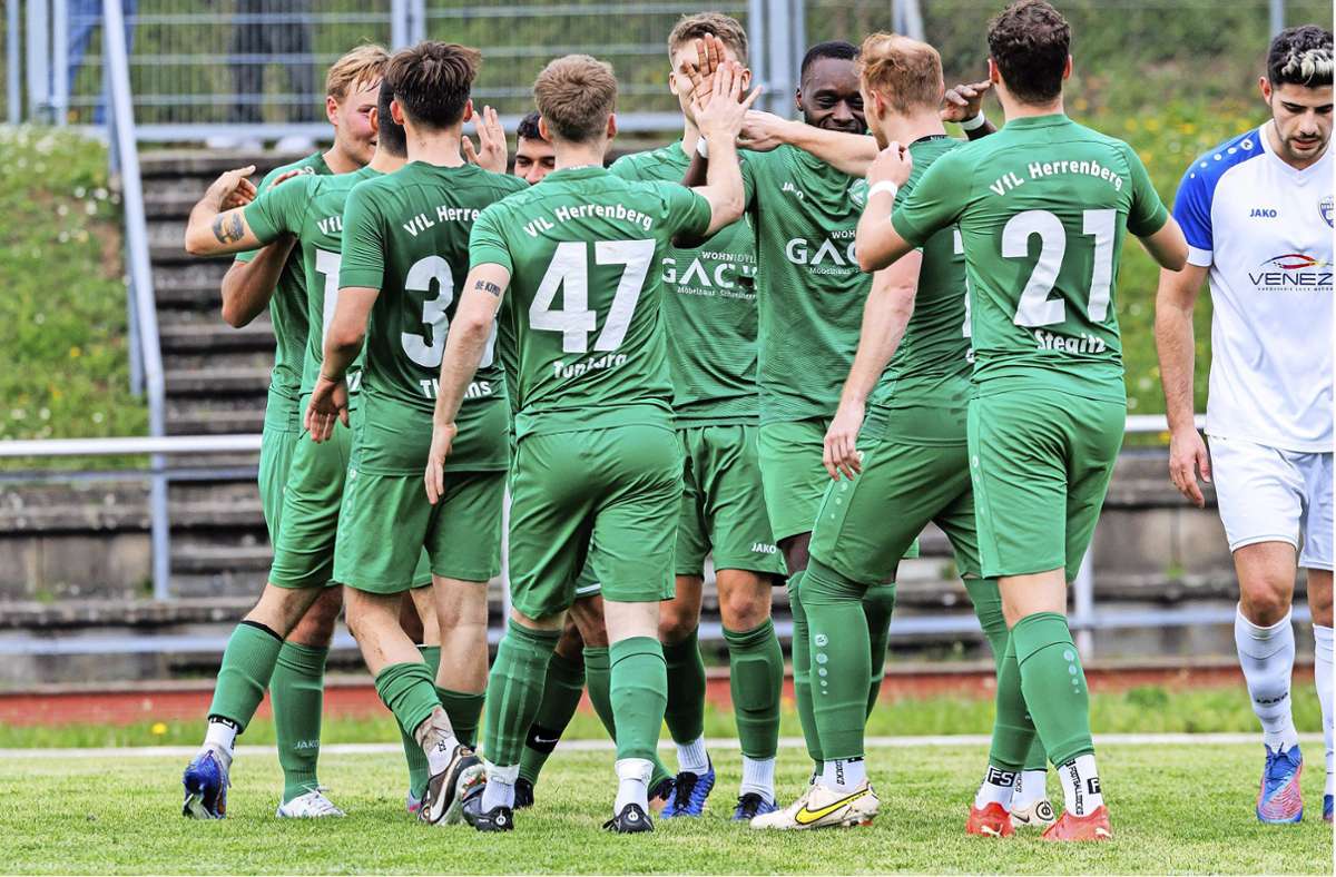 Fußball-Bezirkspokal BB/CW: Der VfL Herrenberg empfängt im Halbfinale den SV Rohrau