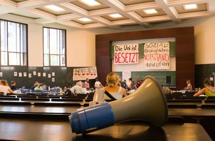 Universität Freiburg: Klimaaktivisten räumen besetzten Hörsaal
