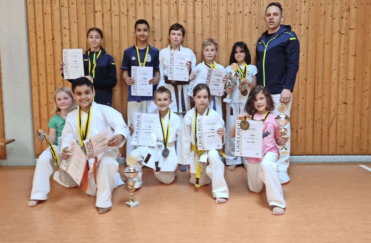 Karate Jugend: SV Böblingen glänzt mit fünf Titelgewinnen bei Landesmeisterschaft