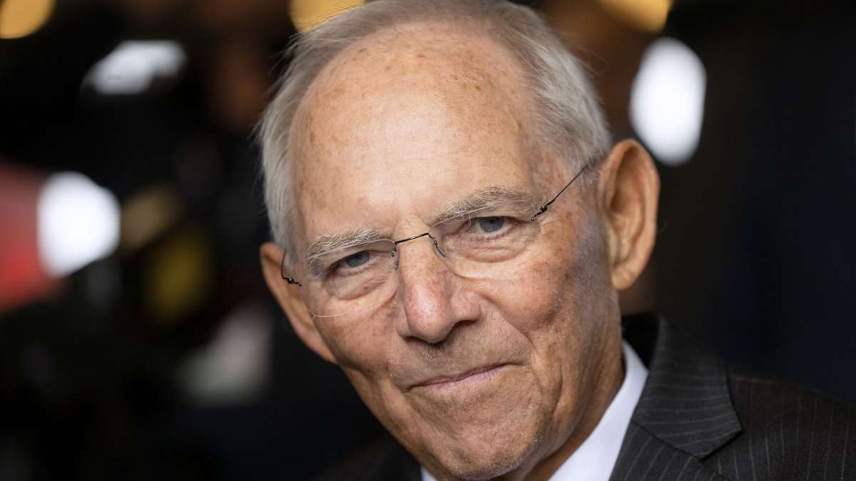 Trauerfeier für Wolfgang Schäuble: Politiker und Angehörige nehmen Abschied von CDU-Politiker