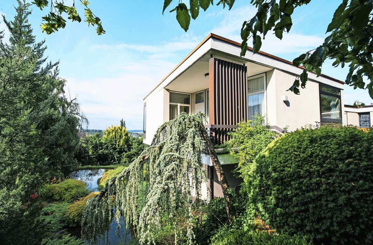 Hollywood-Regisseur Roland Emmerich: Legendäre Villa in Sindelfingen wird verkauft - exklusiver Blick ins Elternhaus