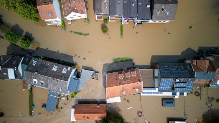 Unwetter: Todesopfer nach Hochwasser - Banger Blick aufs Wetter